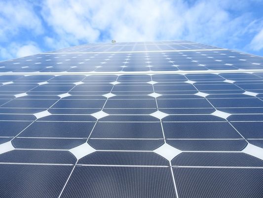 el panel solar monocristalino de 100w 12v 200w 250w 210w 220w 230w 240w 250w 24 voltios 300 vatios